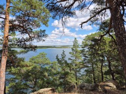 Озеро Боровое планируется объявить &laquo;зоной покоя&raquo; минимум на три года