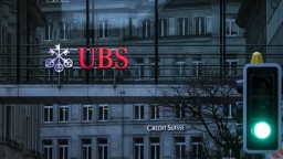 Швейцарский UBS уговорили выкупить проблемный банк Credit Suisse
