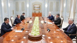 Казахстанско-узбекское торгово-экономическое сотрудничество: Бектенов посетил Ташкент