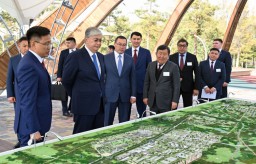 Токаев ознакомился с проектом G4 City в Алматинской области