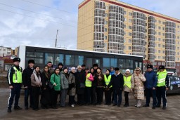 ​В Акмолинской области запустили республиканский челлендж «Уступи дорогу автобусу»