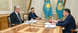 Токаев принял министра туризма и спорта Ермека Маржикпаева