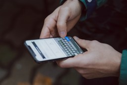 Британия протестировала новую систему оповещения о ЧП. На 90% телефонов в стране зазвучала сирена