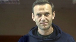 Российские врачи требуют оказать Алексею Навальному срочную медицинскую помощь