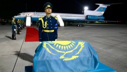 Останки казахстанского солдата, погибшего в годы ВОВ, доставили на родину