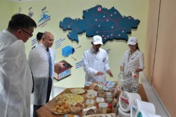 Министр нацэкономики осмотрел предприятия Акмолинской области