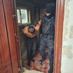 В Акмолинской области задержаны сожители, организовавшие производство гашишного масла на дому