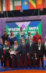 Акмолинец стал чемпионом мира по борьбе на поясах