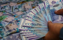​«Внучка совершила ДТП» - 870 тыс. тенге выманили мошенники у пенсионерки в Кокшетау