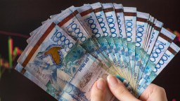 Зарплата казахстанцев в нескольких отраслях экономики оказалась самой высокой в ЕАЭС