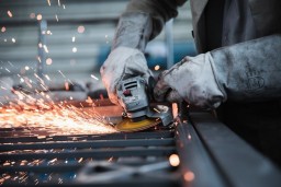 Индекс стоимости труда в Казахстане составил 121,3%