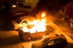 Пожарные за 14 минут потушили горящий автомобиль в Кокшетау