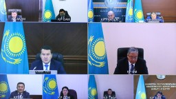 «Необходимо провести разъяснительную работу» — Смаилов дал поручения по вопросам миграции