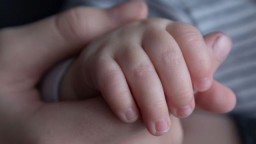 Не спасли: в Алматинской области родители обвиняют медиков в смерти младенца