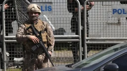 Стрельба возле израильского консульства в Стамбуле: один из нападавших убит