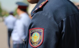 ​В Кокшетау  полицейские спасли женщину от пожара