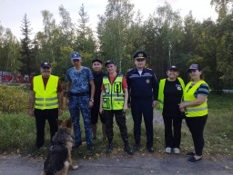 Более 50 человек сутки искали россиянку в Бурабайском районе