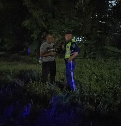 ​В Кокшетау мужчина напал на девушку, пытаясь увести в кусты, ее спасли прохожие