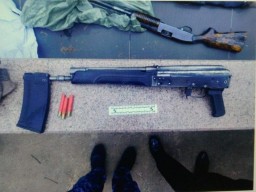Схрон с арсеналом оружия выявлен на кладбище в Акмолинской области