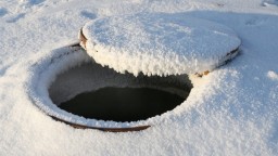 В Кокшетау украли пять канализационных люков