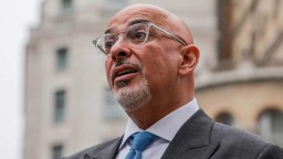 Министр по вакцинации стал новым главой минфина Британии