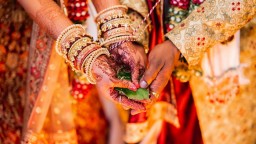 В Индии жених ударил невесту на свадьбе из-за приданого