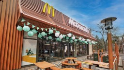 Алихан Смаилов прокомментировал уход McDonald’s из Казахстана