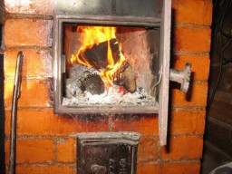 Жительница Макинска сожгла своего не подающего признаков жизни ребенка в печи