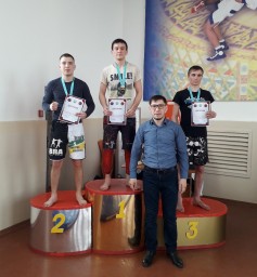 Акмолинцы завоевали пять наград на соревнованиях по ММА
