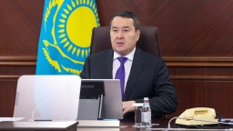 Нужно принимать решения, не затягивая — Алихан Смаилов о развитии Алматинской области