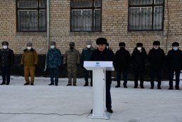 Аким Акмолинской области поблагодарил полицейских за службу в период ЧП