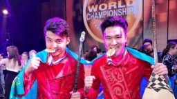 Домбристы из Казахстана победили в музыкальном конкурсе в США