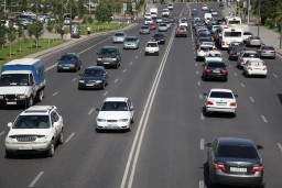 Эксплуатация транспортных средств в Казахстане подорожала на 16% за год