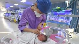 В Китае призвали к "смелым инновациям" для повышения рождаемости