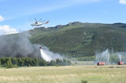 На помощь Акмолинским спасателям прилетел самый большой в мире вертолет