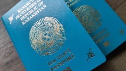 В Казахстане расширят список граждан, которые смогут получить паспорта за границей