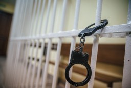 Тюремный срок грозит двум кокшетауцам за сбыт и хранение наркотиков