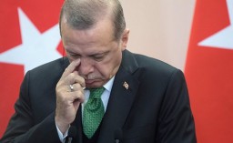 Турецкая лира упала на 14% из-за отставки главы Центробанка