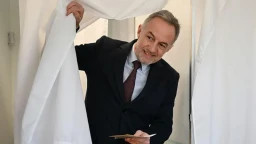 Во Франции прошел первый тур муниципальных выборов. Все решится во втором туре Во Франции прошел первый тур муниципальных выборов. Все решится во втором туре