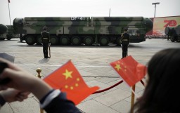 Китай отверг обвинения в испытании гиперзвуковой ракеты с ядерным зарядом