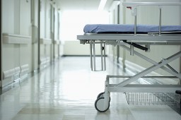 26-летний мужчина скончался от ножевого ранения в больнице в Акмолинской области