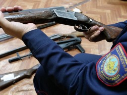 За незаконное хранение оружия задержали десять человек в Акмолинской области