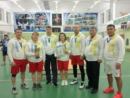 Ко Дню Республики проведен турнир по волейболу среди директоров школ Акмолинской области
