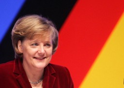 ООН вручит Меркель премию Нансена за помощь беженцам