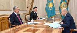 Токаев принял министра национальной экономики Алибека Куантырова