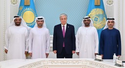 Токаев принял управляющего директора Abu Dhabi Ports Group Мухаммеда Жуму аль-Шамиси