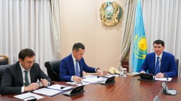 В Правительстве рассмотрен ход исполнения поручений Главы государства