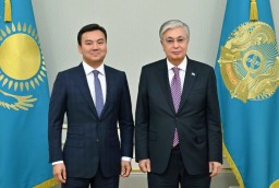 Токаев призвал превратить казахский в язык науки и техники