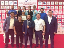 Пять наград чемпионата Казахстана по женской борьбе завоевали акмолинские спортсменки