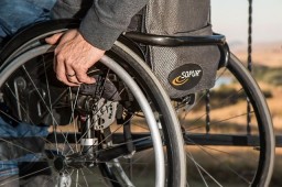 Сын украл у акмолинки инвалидную коляску, чтобы выпить